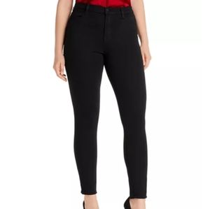 🖤 J Brand Maria High Rise Skinny Jean in Black 🖤